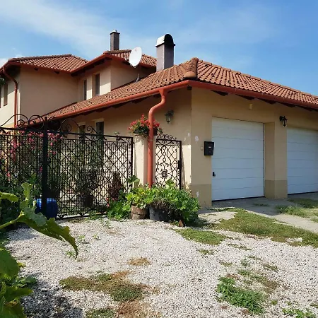 Kincsesbanya Bed and Breakfast Kincsesbanya